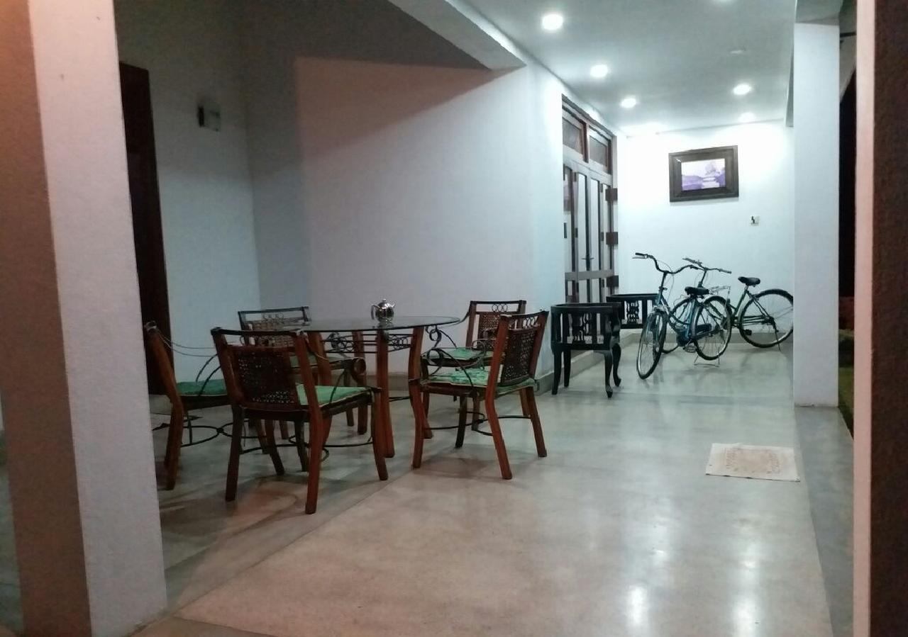 Negombo Holiday Home Bagian luar foto