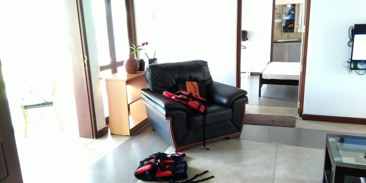 Negombo Holiday Home Bagian luar foto